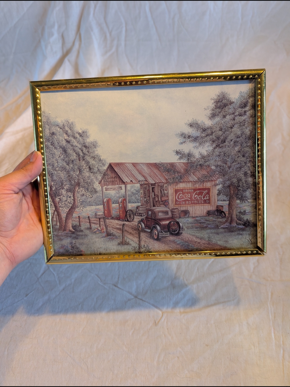2/20$ Coca Cola Vintage Country Barn Wall Art - Red, Brown, Green